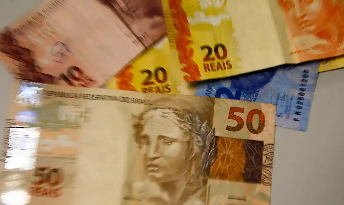 Imagem de Governo anuncia pacote de medidas para MEIs com perdão de dívidas e incentivo de até R$ 5 mil